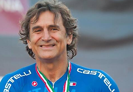 Zanardi trasferito in centro neuro-riabilitazione