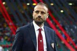 Calcio, la Roma sospende il ds Petrachi