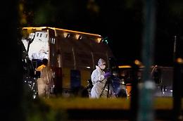 Londra, attacco con coltello in un parco a Reading: tre morti e tre feriti