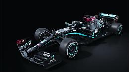  F1: nuova Mercedes, livrea nera contro il razzismo