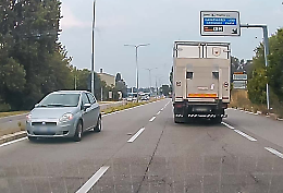 Tangenziale in contromano, incidente evitato