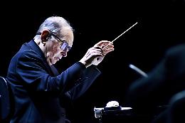 Ennio Morricone, addio maestro: la musica è cinema