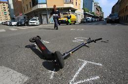 Monopattini elettrici, De Corato: "Obbligo casco, come per ciclabili"