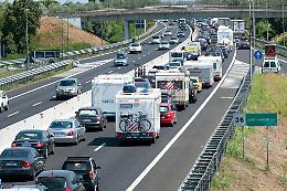 Esodo, traffico intenso ma regolare 
