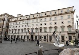 Covid, stop spostamenti tra Regioni fino al 25: ok del Cdm