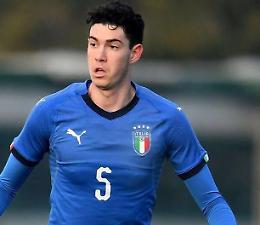 Calcio, stage della Nazionale: Alessandro Bastoni ko
