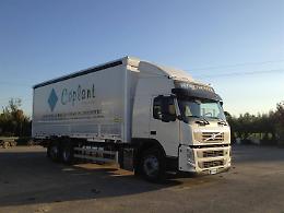 Camion investe pedoni e uccide una donna, omicidio stradale per il conducente