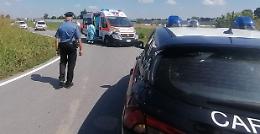 Fuori strada sulla curva a gomito, tre ragazzi feriti