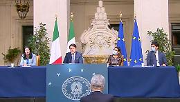 VIDEO Conte: «La scuola riapre regolarmente il 14 settembre»