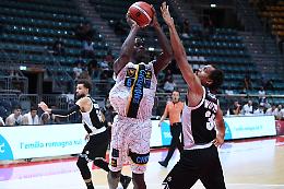 Troppa differenza tecnica, Vanoli ko con la Segafredo (56-79)