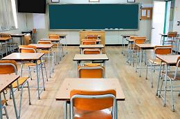 Scuola: vaccinato con 2 dosi solo lo 0,87% del personale