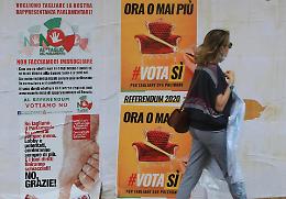 Taglio dei politici. In 268.561 al voto domenica e lunedì