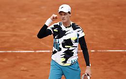 Tennis: Barcellona; Sinner batte Bautista Agut ed è ai quarti