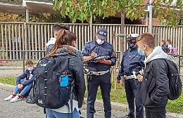 Mascherine, a Crema è stretta sugli studenti