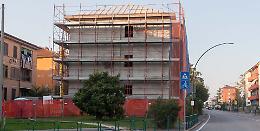 Le palazzine della vergogna. Nuovo tetto, rinascita vicina