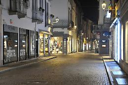 FOTO La prima notte di coprifuoco a Crema