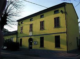 Il caso: 'Si  firma  architetto ma non lo è: dimettetevi'