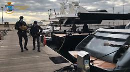 Caporalato, 8 arresti in cantieri yacht