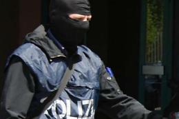 Terrorismo: espulso rientra in Italia, arrestato