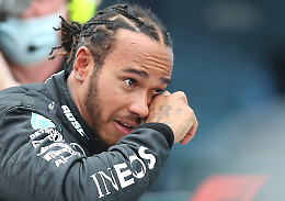 Formula 1, Hamilton positivo al Covid  