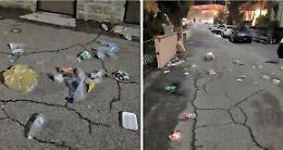 Notte di raid vandalici, strade come discariche