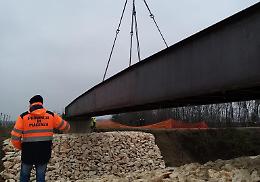 Ciclovia: tre province collegate dal  ponte