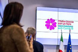Covid, un fiore simbolo campagna vaccini anti Covid