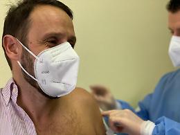 FOTO Gli operatori sanitari vaccinati a Crema
