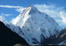 Pakistan, tre scalatori risultano dispersi sul K2