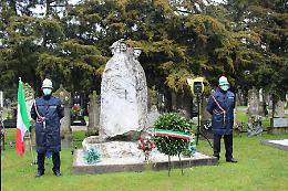 FOTO Il Giorno del Ricordo, cerimonia al cimitero