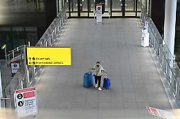 Covid: Gb, al via obbligo quarantena in hotel ad hoc