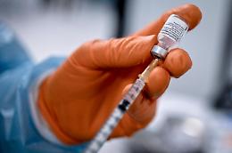Domani via alle vaccinazioni
Nella prima settimana 2.410 in lista