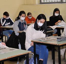 Le notizie «vanno a scuola». Sui banchi c’è La Provincia