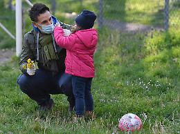 Ok all'assegno unico per i figli, si parte da luglio