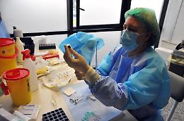 Vaccinazioni, nuovo piano: rimarranno 4 centri