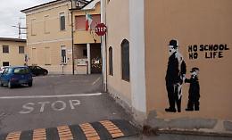 'No school no life',  a San Bassano è tornato l'emulo di Bansky
