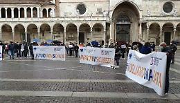 VIDEO  I ristoratori scendono in piazza
