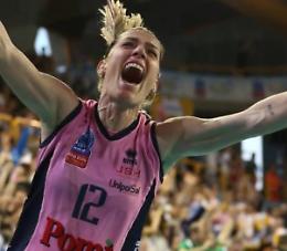 Piccinini lascia il volley, una carriera lunga 30 anni