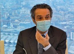 Vaccini over 65, prenotazioni dal 19 aprile