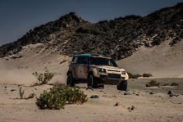 Defender si appresta al debutto al Dakar Rally