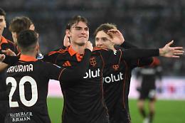 Lazio a picco all'Olimpico, il Como domina per 3-0