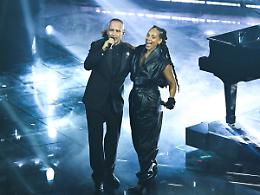 Sanremo, Filippucci vince tra i giovani. Emoziona il duetto Ramazzotti-Alicia Keys