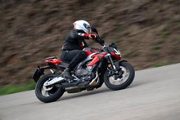 Aprilia e Moto Guzzi, parte da Roma l'Italian Demo Ride Tour