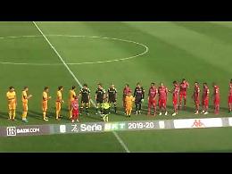 VIDEO Cremonese-Cittadella: la curva ricorda Fonghessi