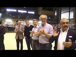 Il video: bocciata benefica con il vescovo