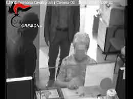 VIDEO Le immagini della rapina al Banco Popolare BPM di Cavatigozzi