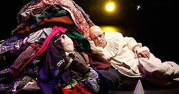 Aprire i teatri non basta.... Teatri aperti per una "comunità a venire" 