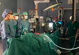 Quattro primari in sala operatoria contro il 'mostro'