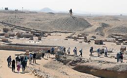 Scoperte in Egitto 250 tombe di 4.200 anni fa