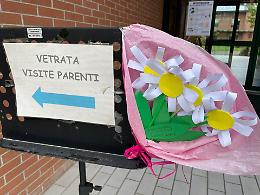 Un fiore dolcissimo per i degenti di Cremona Solidale